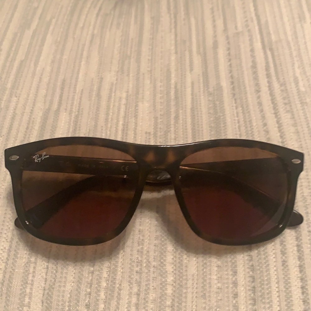 Ray ban sunglasses